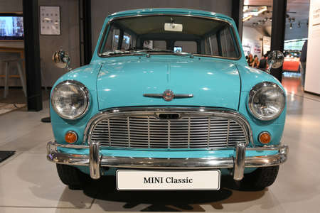 Essential Considerations When Choosing Classic Car Insurance Providers in the UK