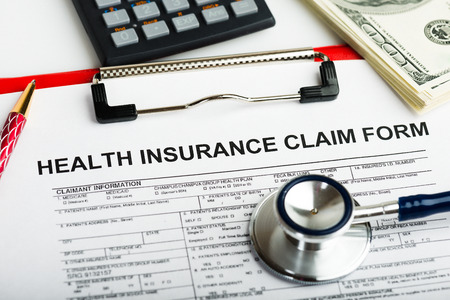 Navigating Medical Screenings and Declarations for UK Travel Insurance