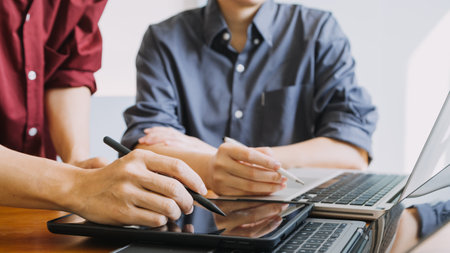 Traditional vs. Digital Underwriting: How Technology is Transforming UK Insurance