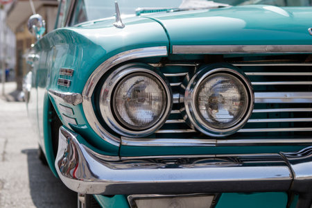 Legal Requirements for Insuring a Classic Car in the UK: What You Must Comply With